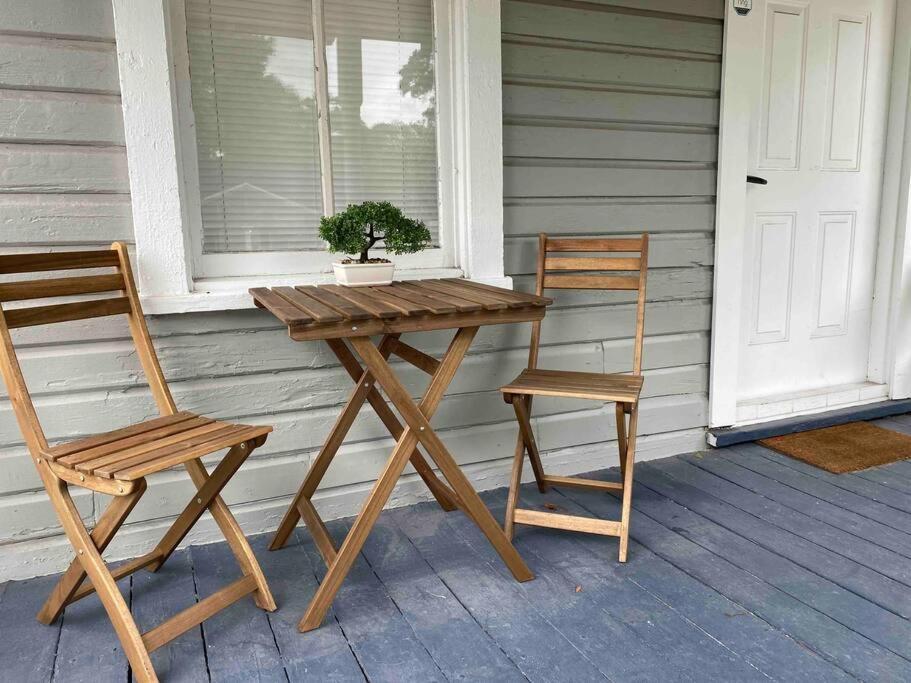 Cozy Studio Bungalow Steps To Armature Works Tampa Exteriör bild